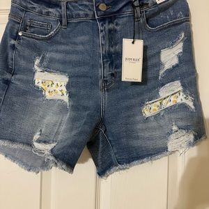 Judy Blue Shorts- Lemon Insert